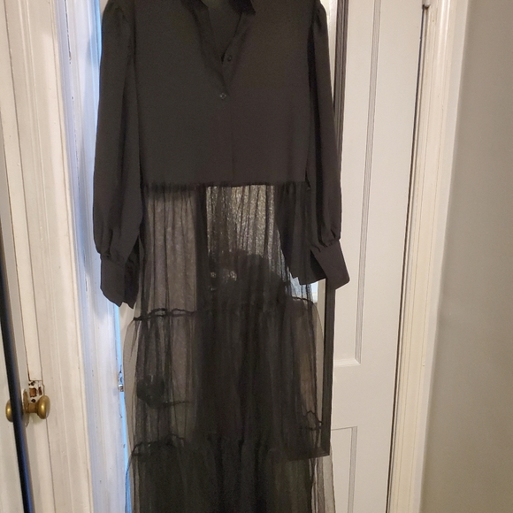 Dress - Picture 2 of 2